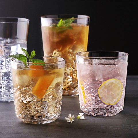 Diamond Plastic Tumblers, 24 oz / 14 oz, 8 Pack (Clear)